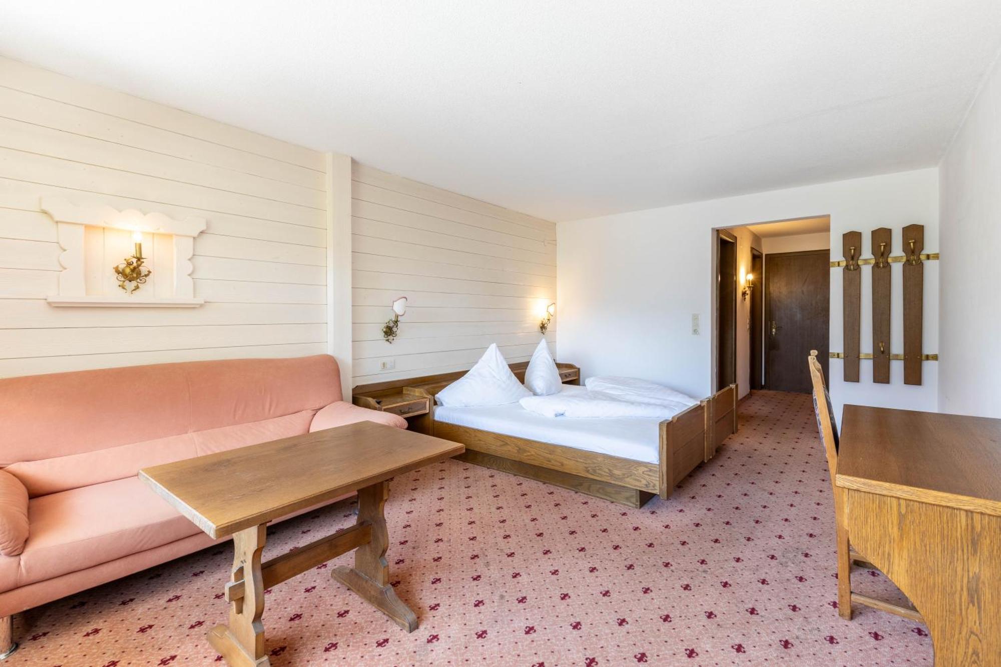 Keyone Rooms Montafon Schruns Ngoại thất bức ảnh