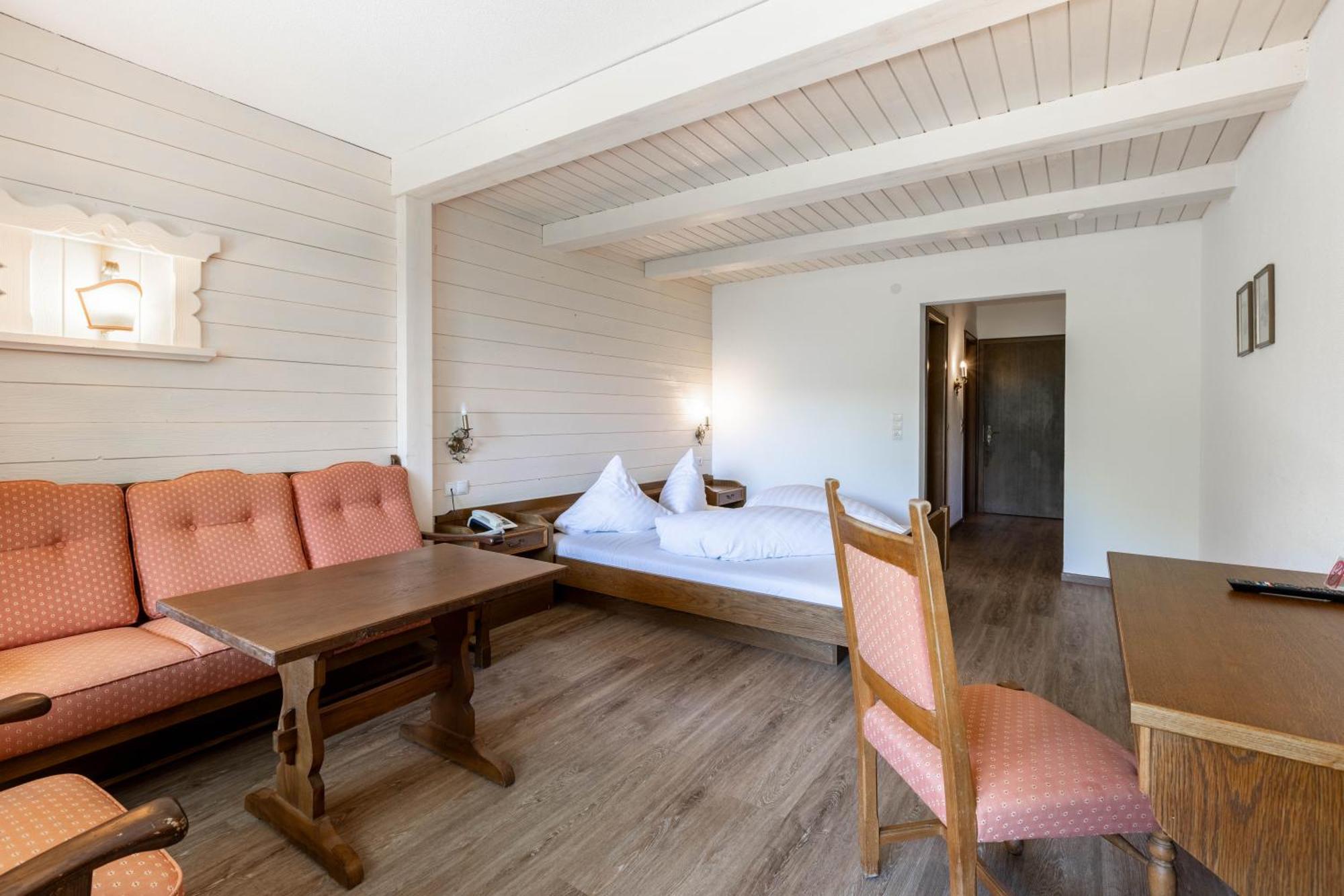 Keyone Rooms Montafon Schruns Ngoại thất bức ảnh